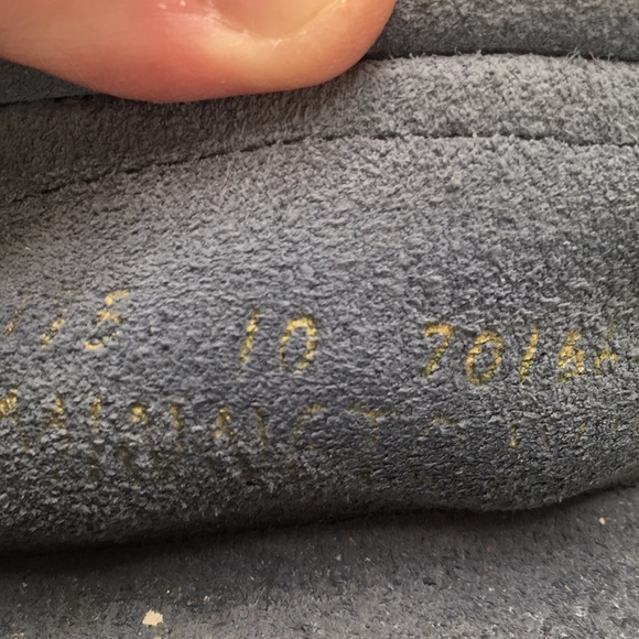 Vintage Minnetonka moccasin grey beaded red and black and white - Picture 6 of 6